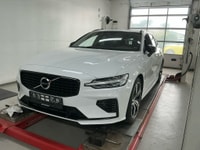 VOLVO V60 2.0 T6 AWD R-DESIGN RECHARGE