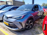 TOYOTA C-HR 2.0 Hybrid Business Plus