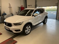 VOLVO XC40 2.0 D3 MOMENTUM
